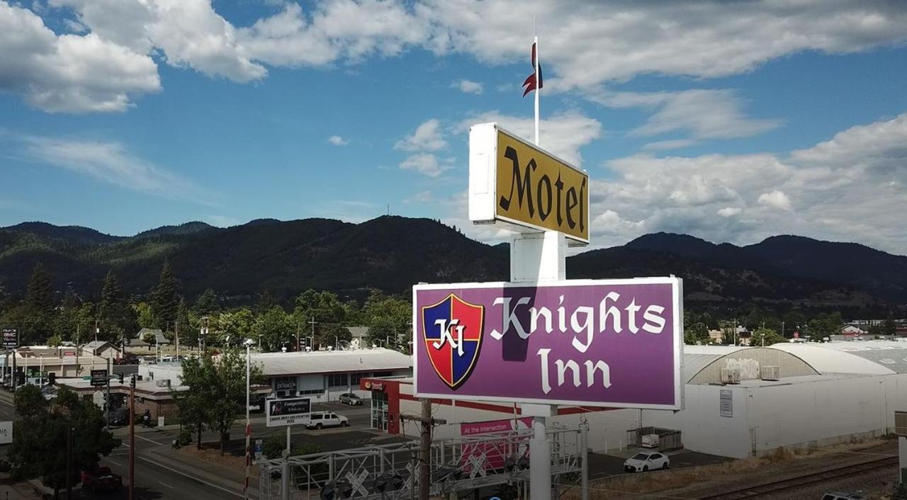 Knights Inn Motel Grants Pass Exterior foto